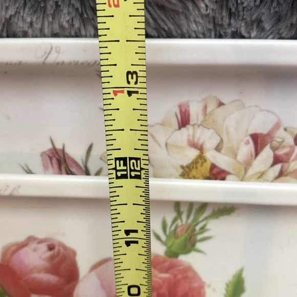 2  Melamine Handled Dinner TV
Lap Trays Roses Flowers Floral - Picture 16 of 16